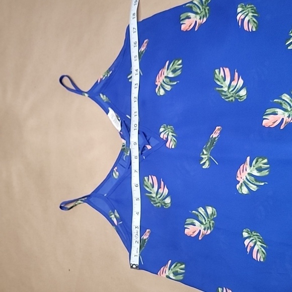 Sienna Sky Size S Royal Blue with Tropical Leaf Pattern Camisole, NEW with Tag - Picture 6 of 12